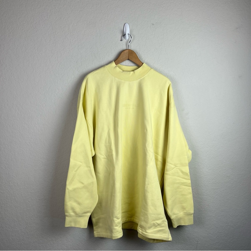 NEW NWT Essentials Fear Of God Sweatshirt Relaxed Crewneck Sweater - Picture 4 of 15